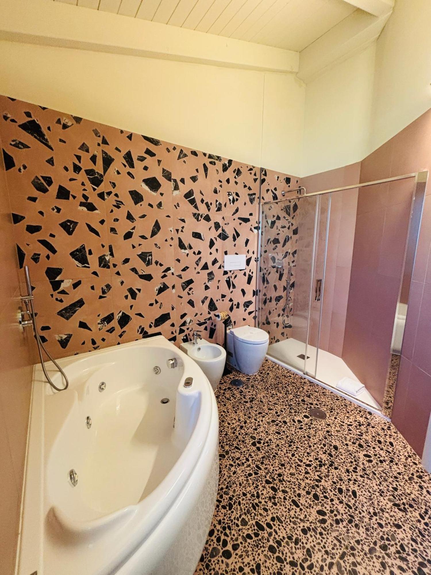 Terra Di Vento Bed & Breakfast Montecorvino Pugliano Exterior photo